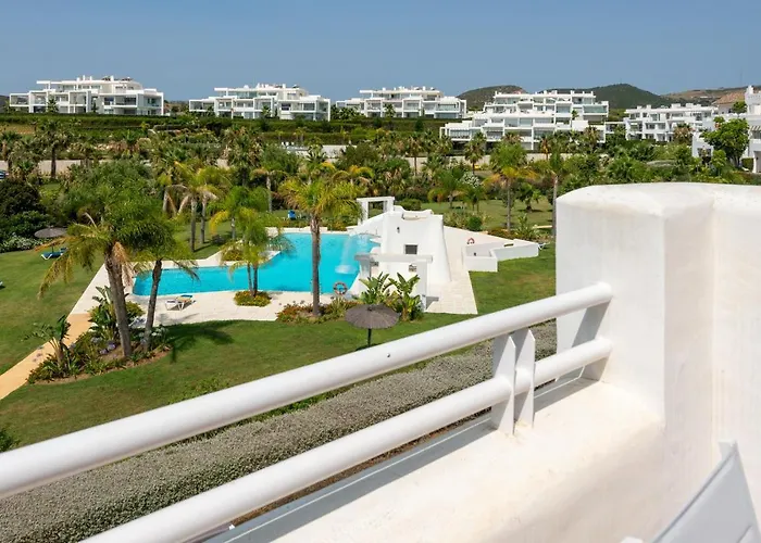 Alcazaba Lagoon 2425 Luxury Private * 埃斯特波纳