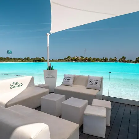 Alcazaba Lagoon 2425 Luxury Private