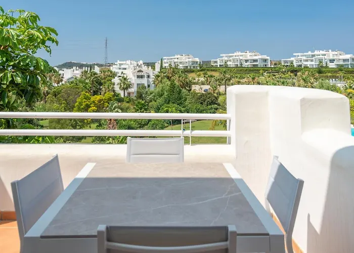 Apartment Alcazaba Lagoon 2425 Luxury Private Estepona