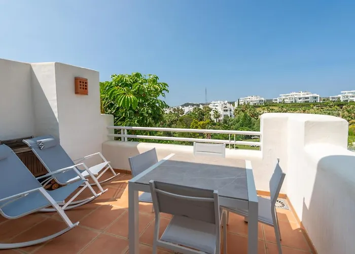 Διαμέρισμα Alcazaba Lagoon 2425 Luxury Private Εστεπόνα