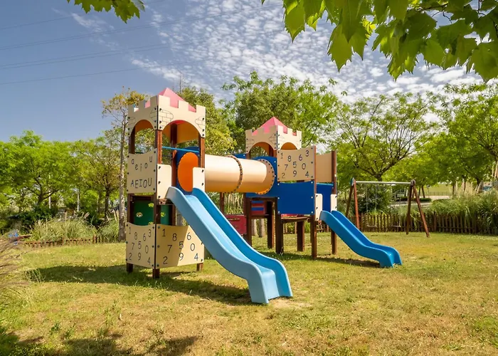 Alcazaba Lagoon 2425 Luxury Private