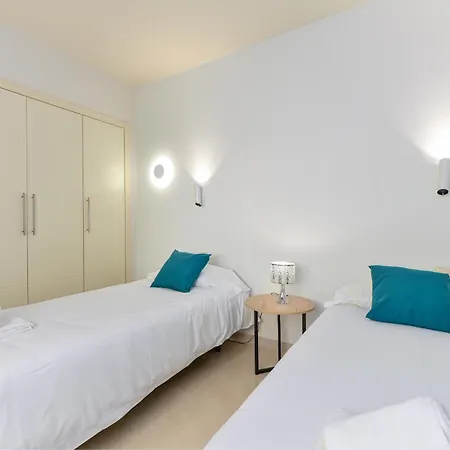 Alcazaba Lagoon 2425 Luxury Private * Estepona