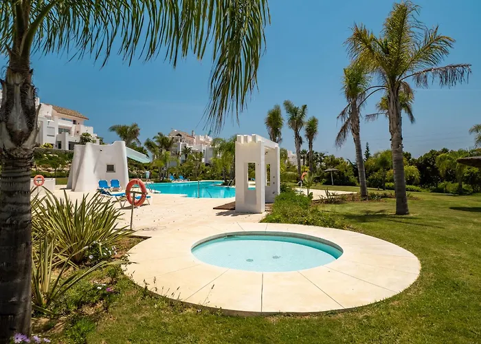 Lägenhet Alcazaba Lagoon 2425 Luxury Private Estepona
